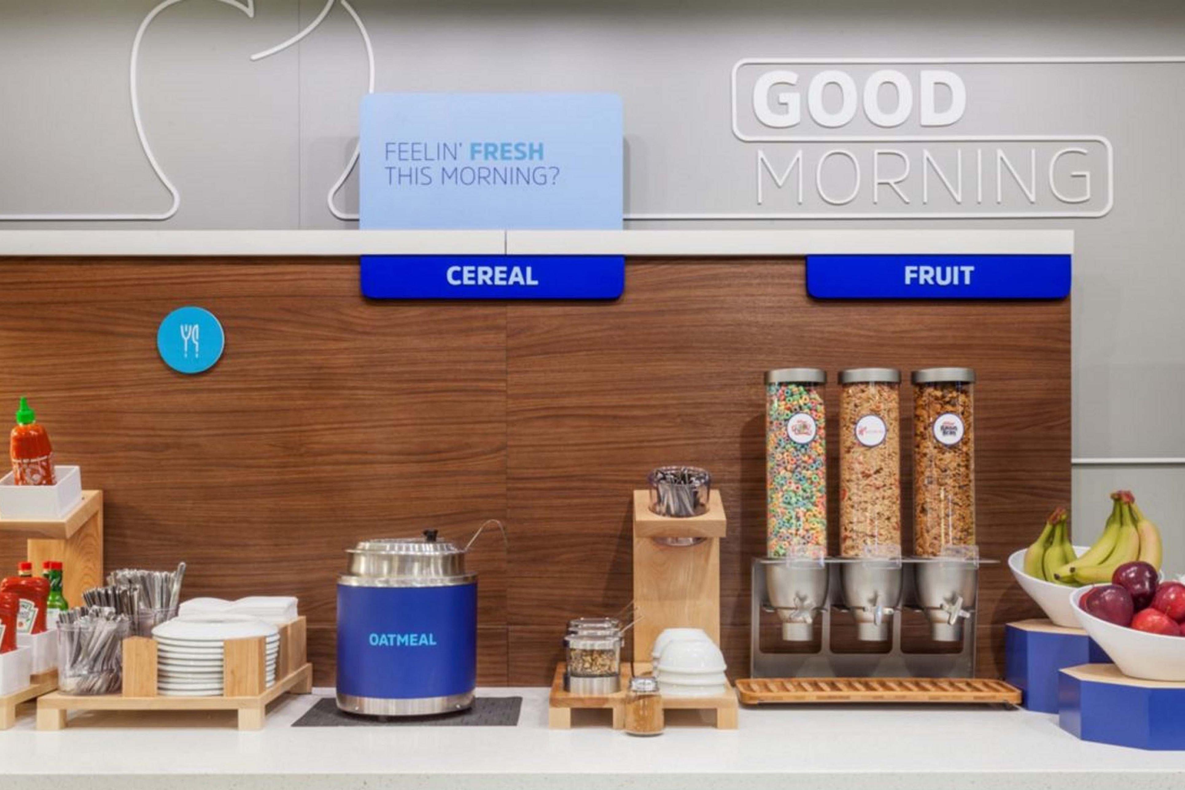 Holiday Inn Express Hotels- Hampton By Ihg Exteriör bild