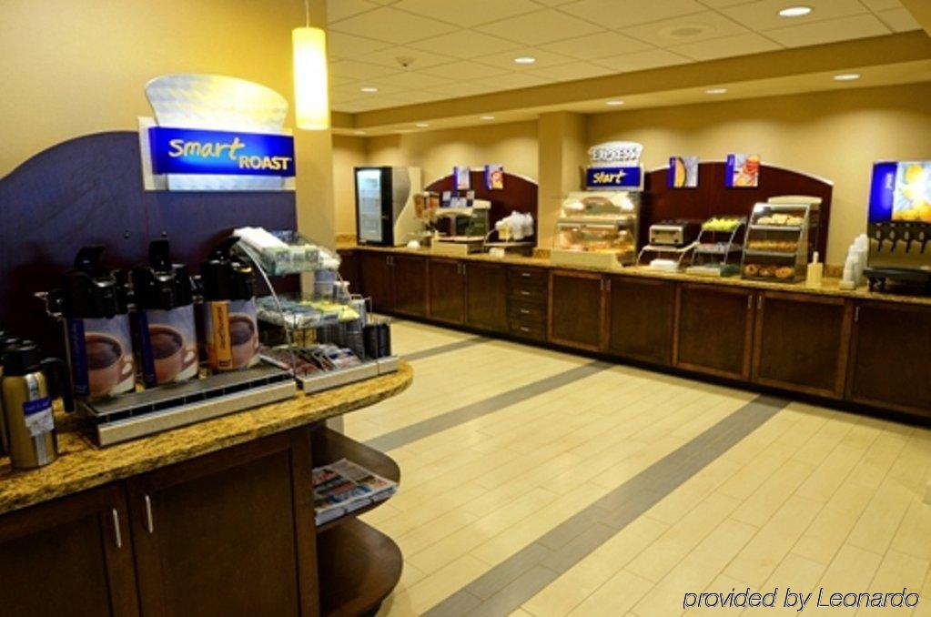 Holiday Inn Express Hotels- Hampton By Ihg Exteriör bild